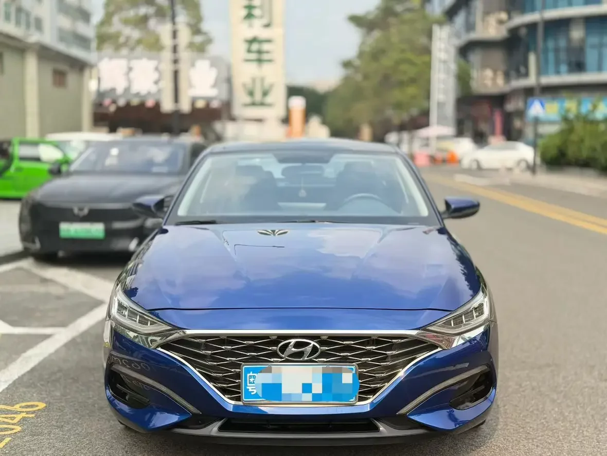 Hyundai Lafesta