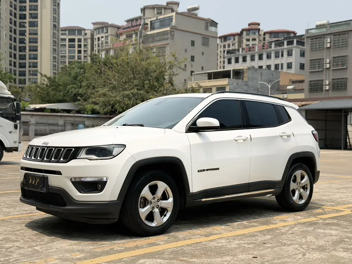 Jeep Guide to