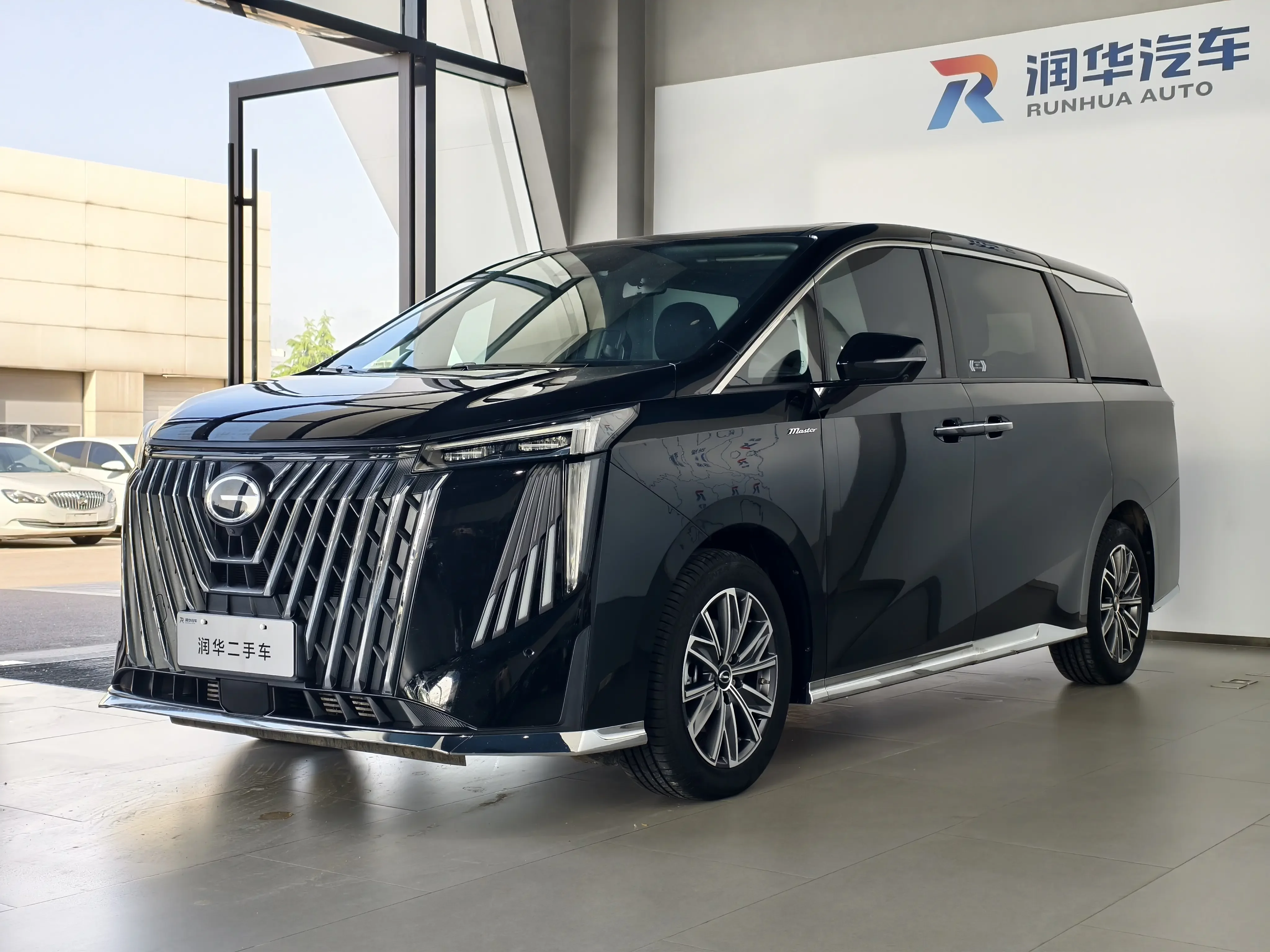 GAC Trumpchi M8