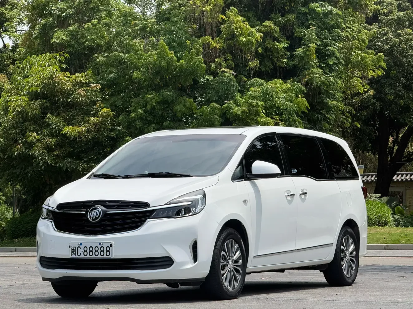 Buick GL8