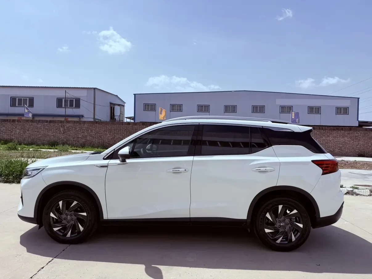 GAC Trumpchi GS4