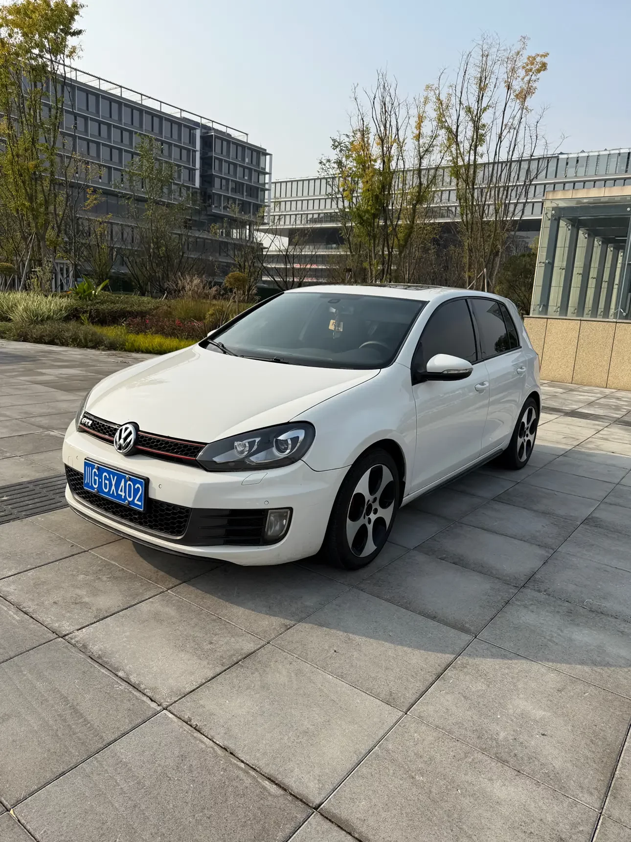 Volkswagen Golf GTI