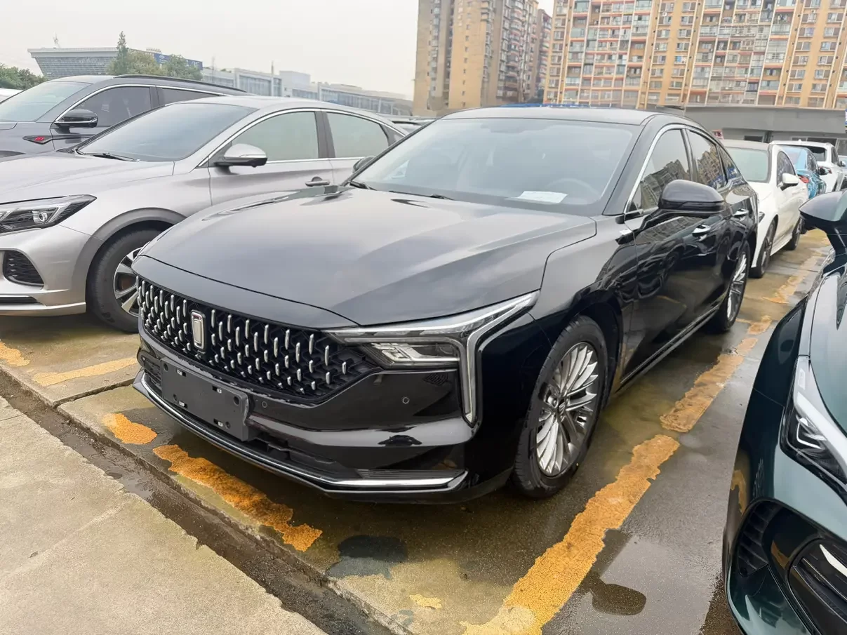 FAW Bestune B70