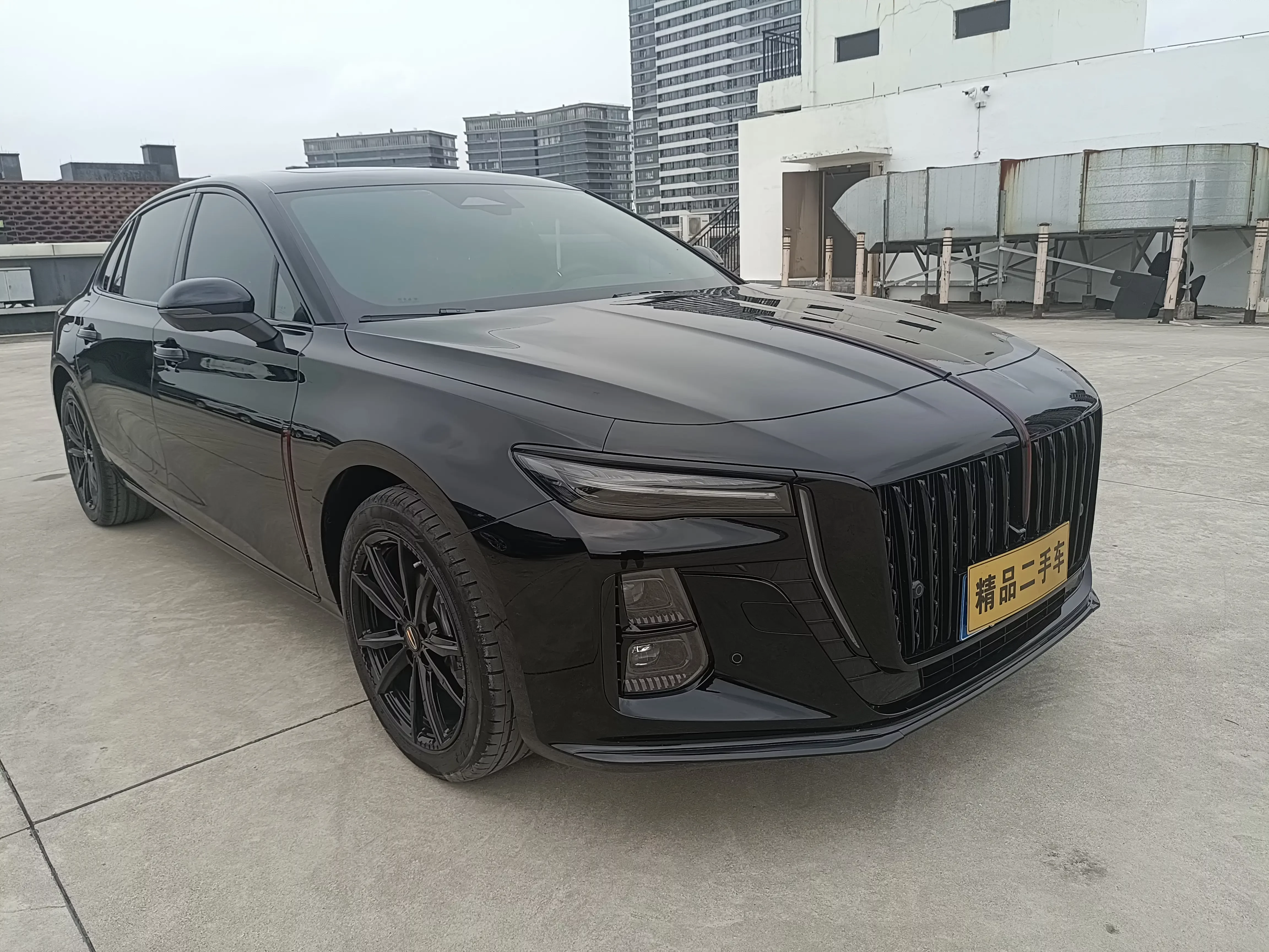 Hongqi H5