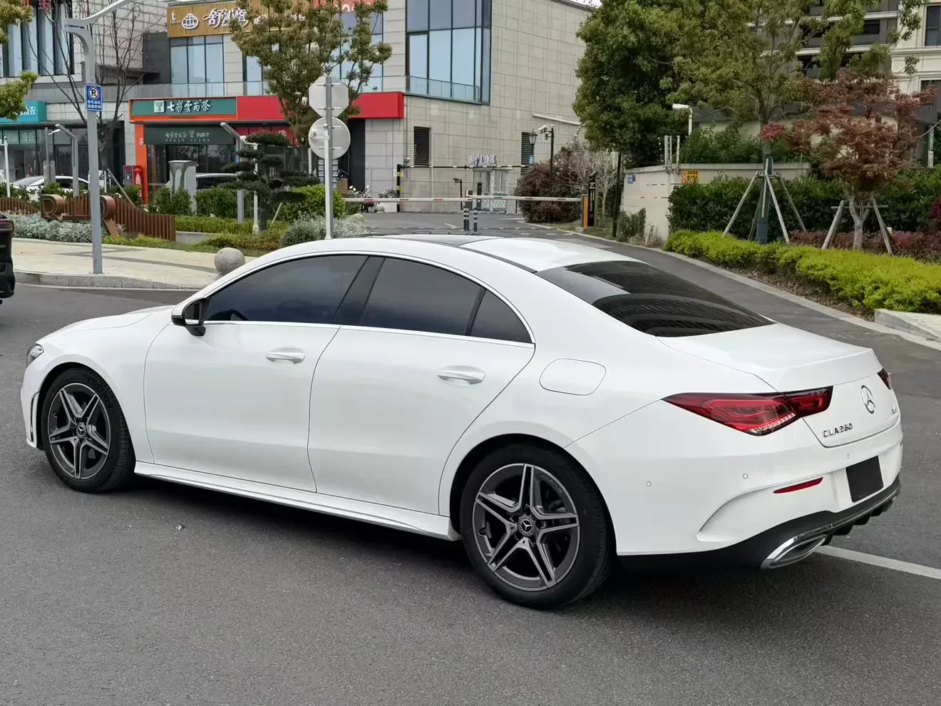 Mercedes-Benz CLA (Imported)