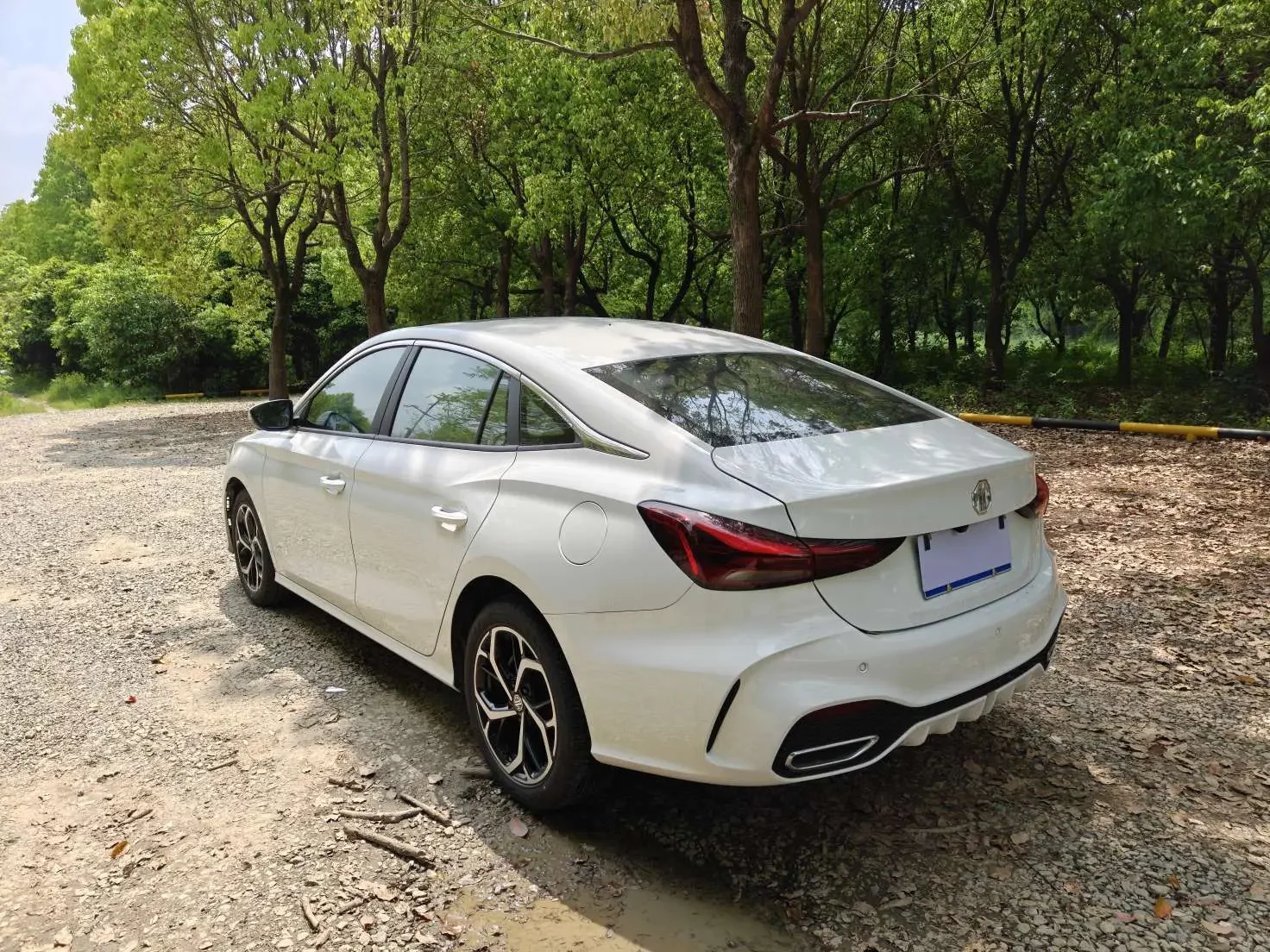 MG 5