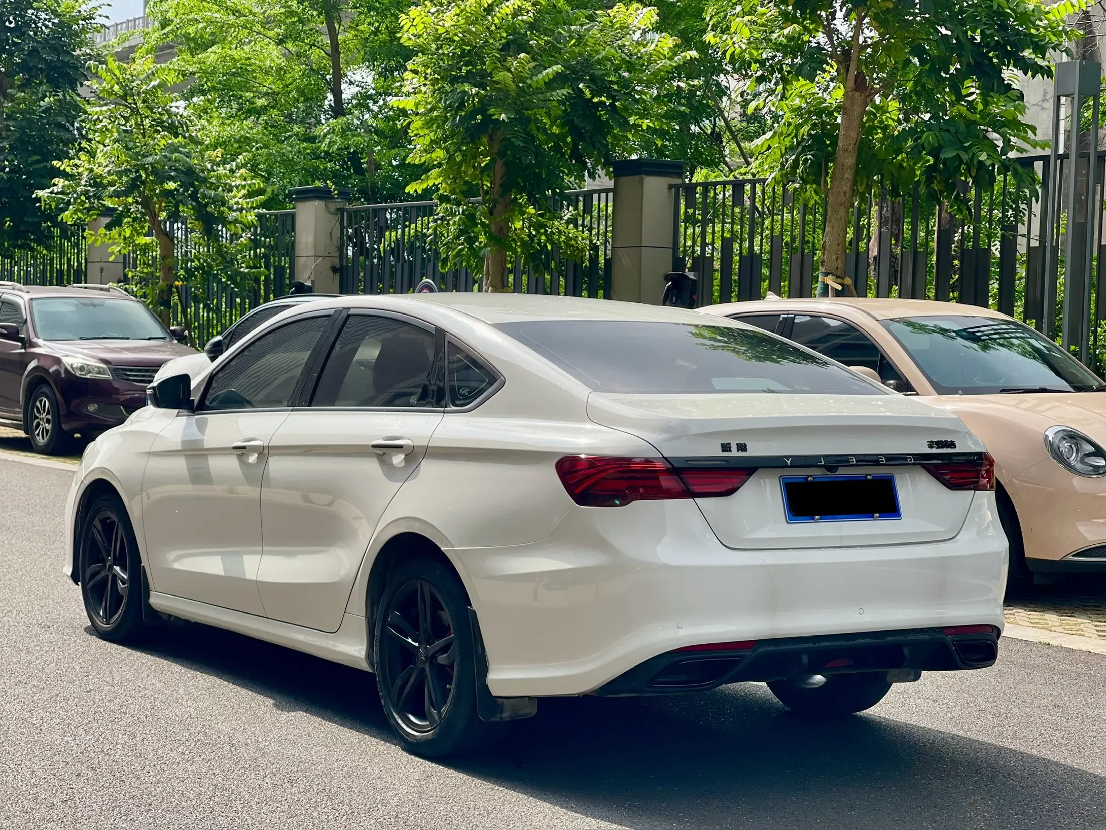 Geely Binrui