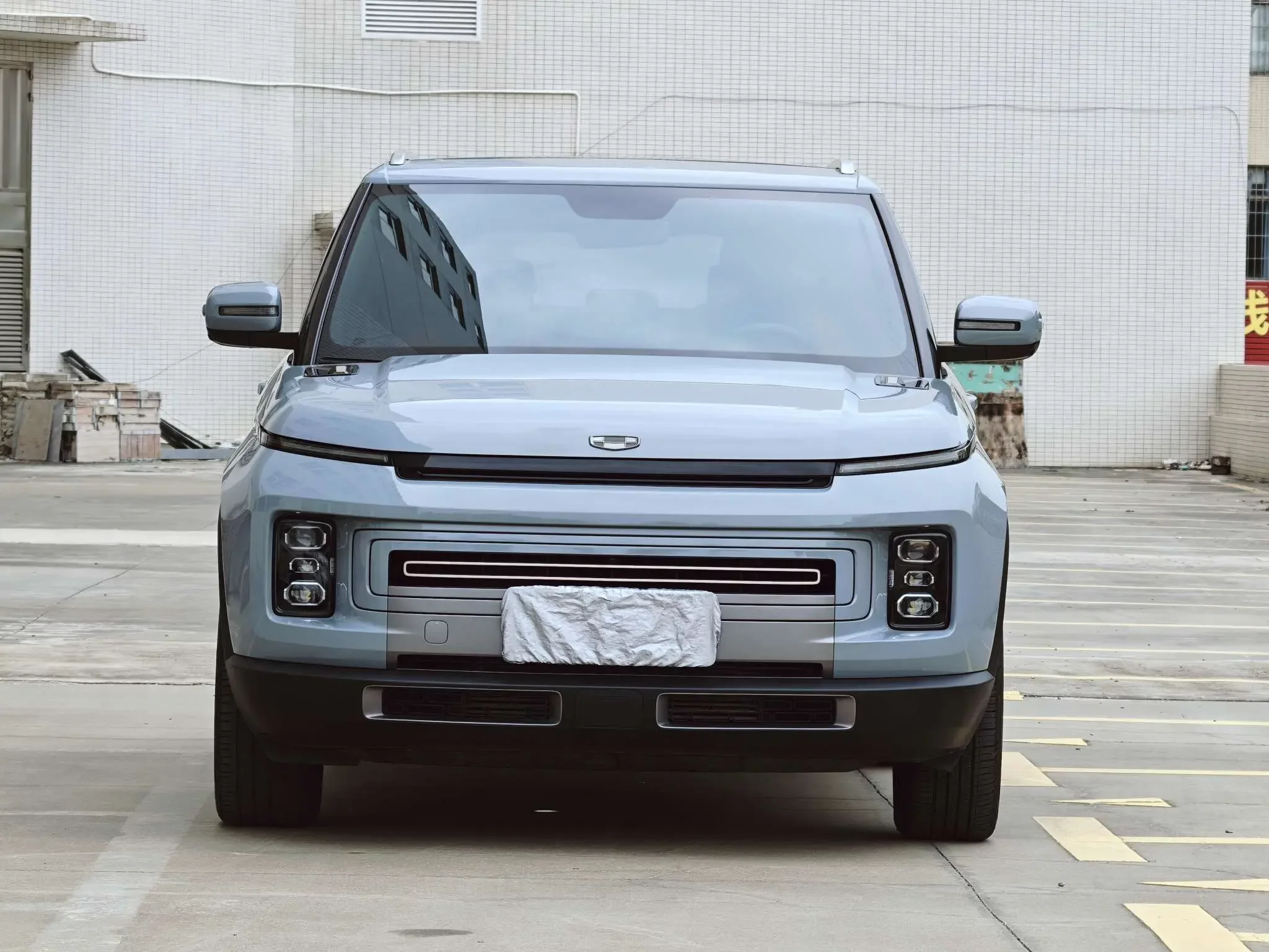 Geely ICON