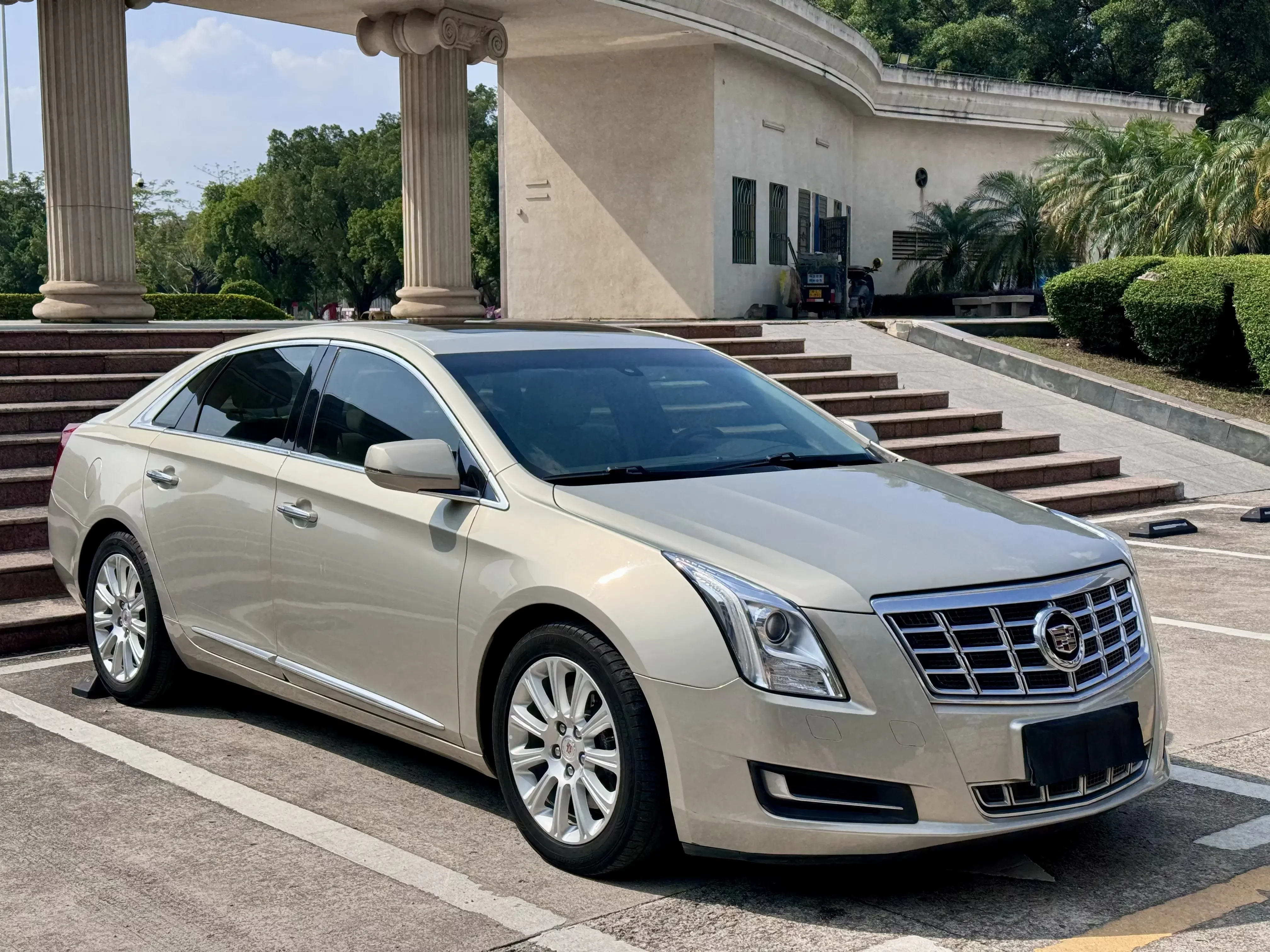 Cadillac XTS