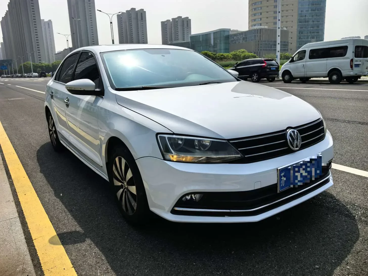 Volkswagen Sagitar