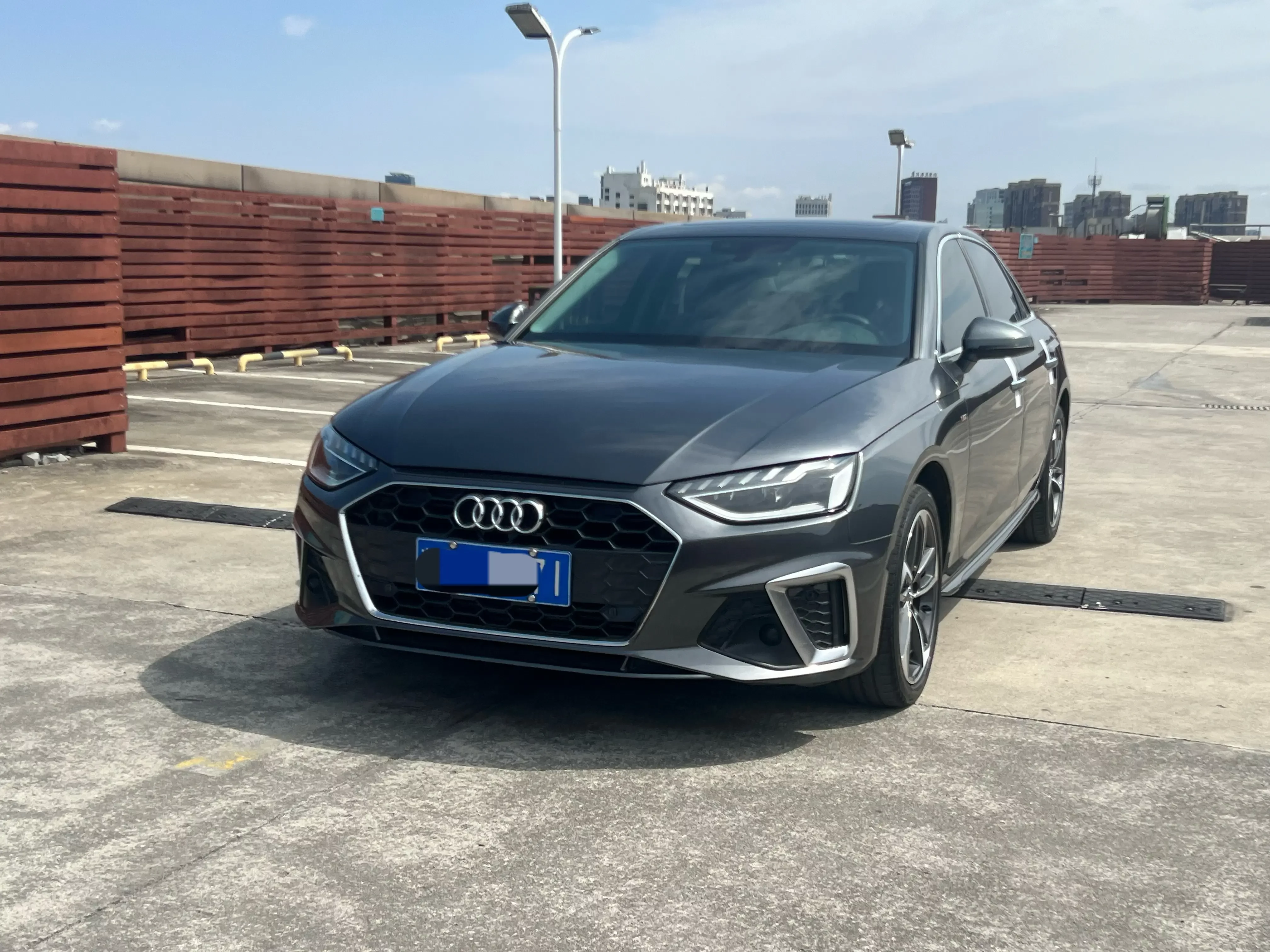 Audi A4L