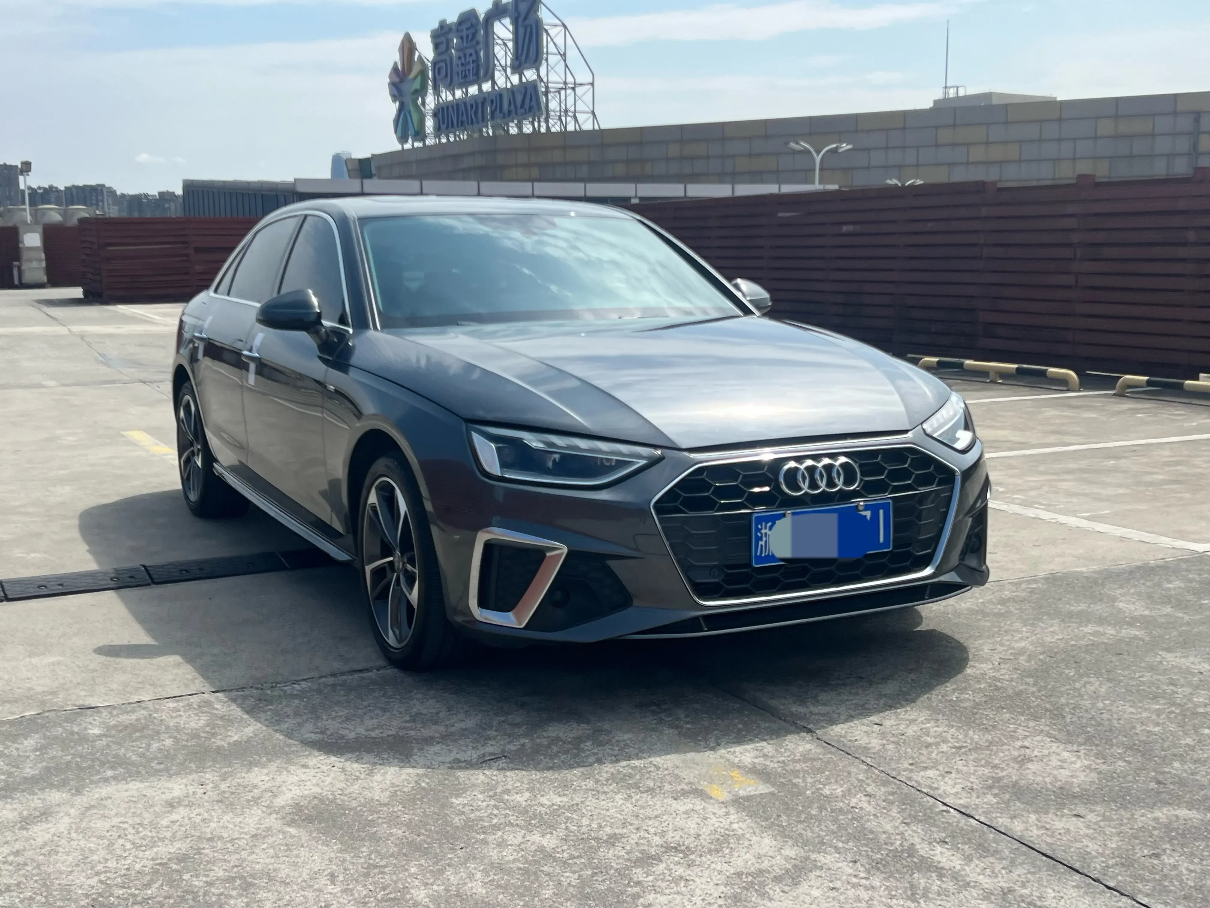 Audi A4L