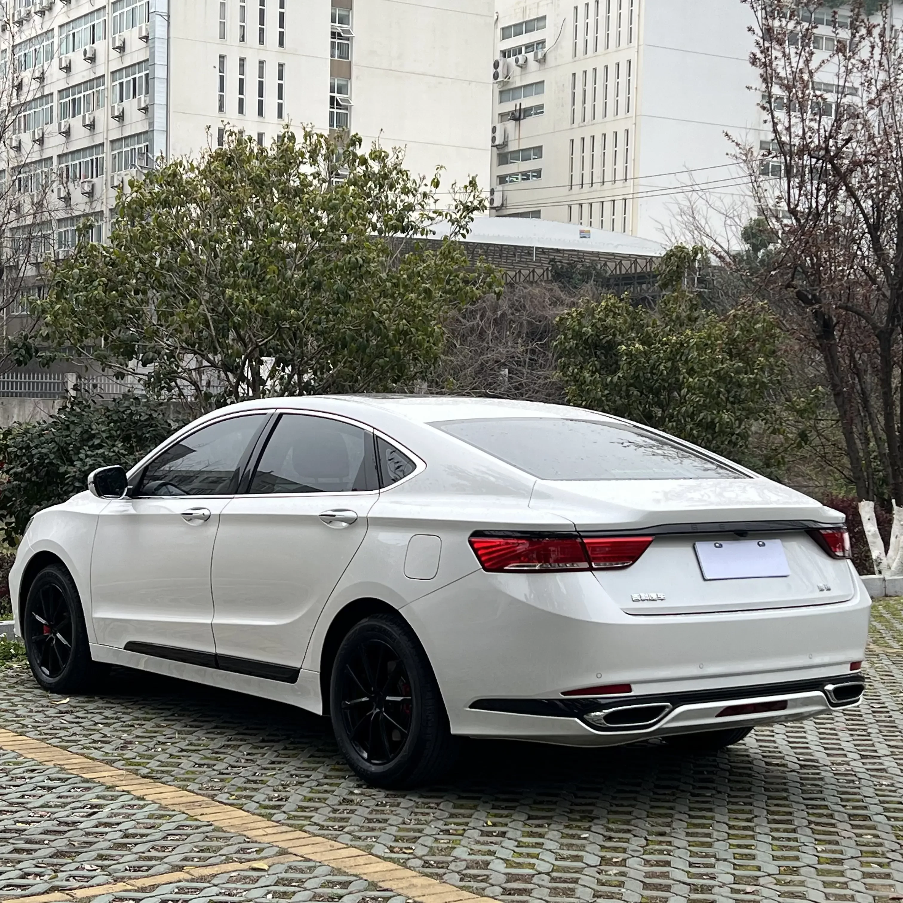 Geely Borui