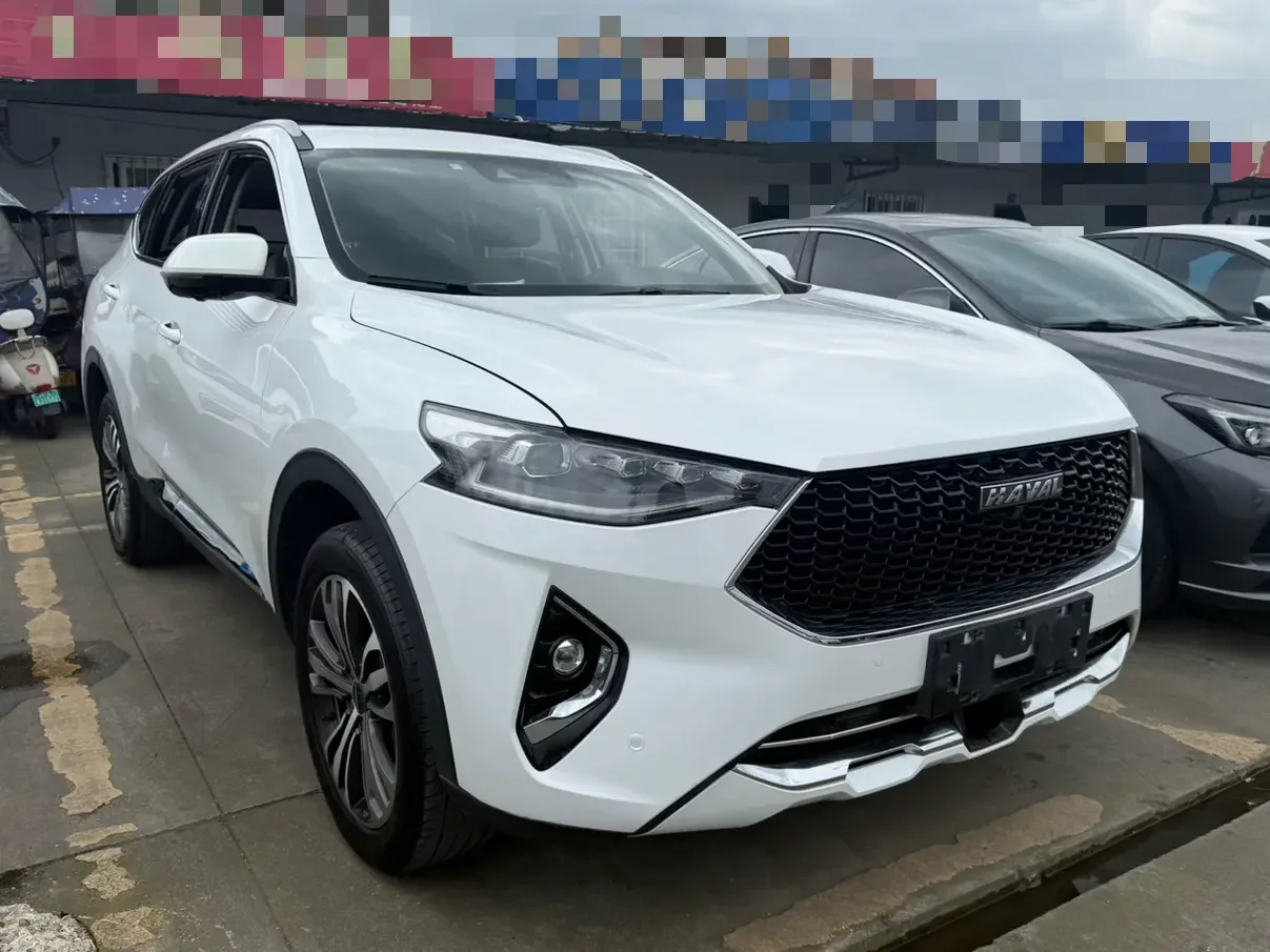 Haval F7
