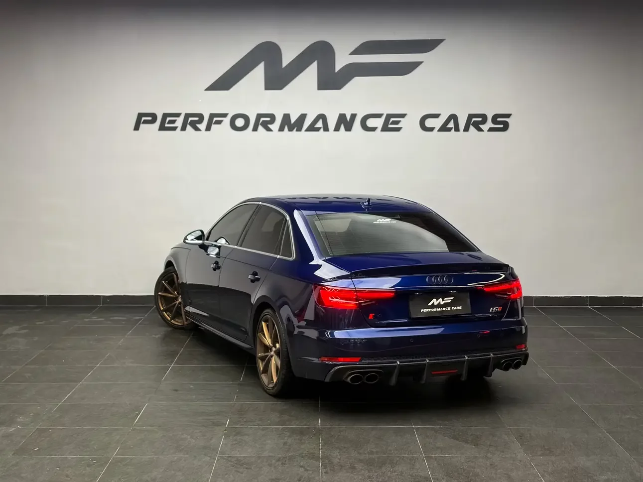 Audi S4