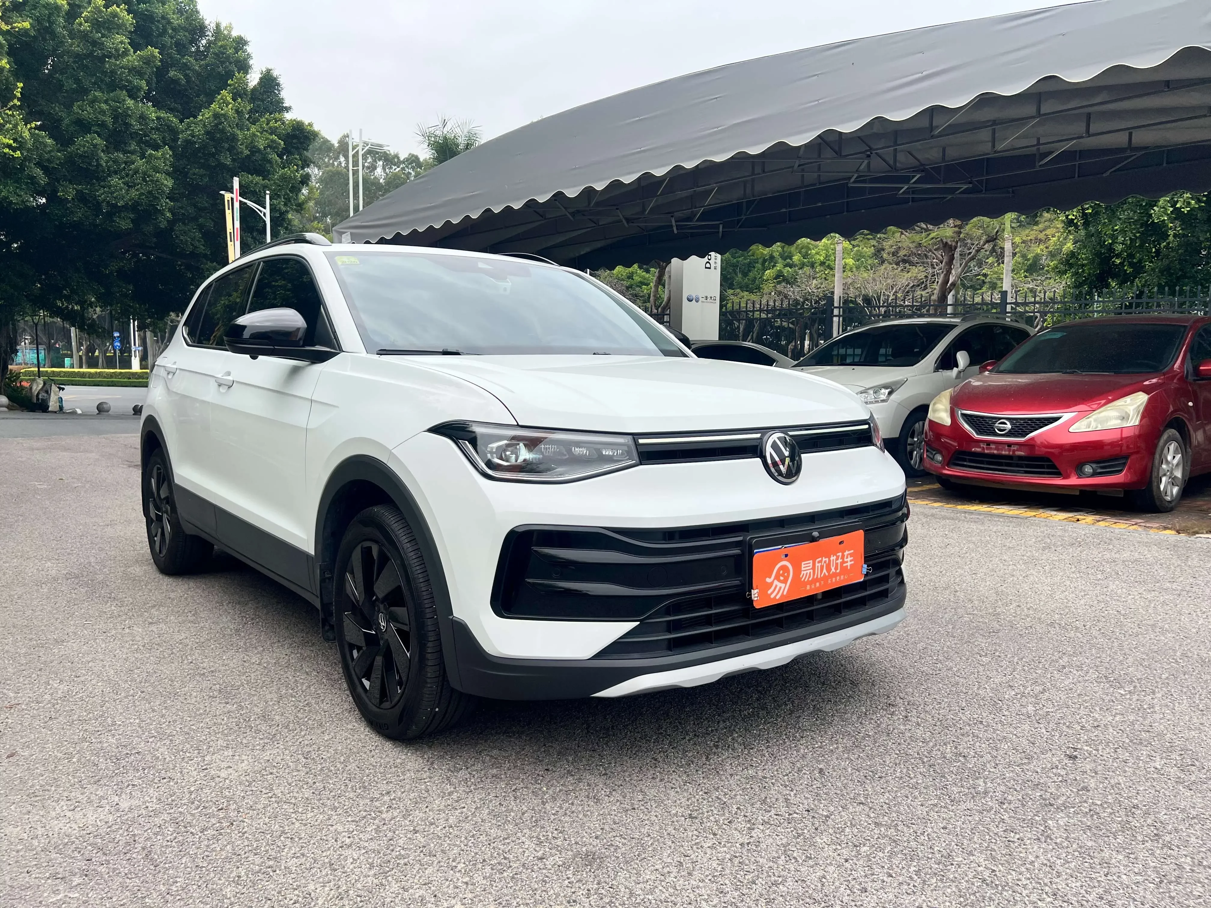 Volkswagen Tharu