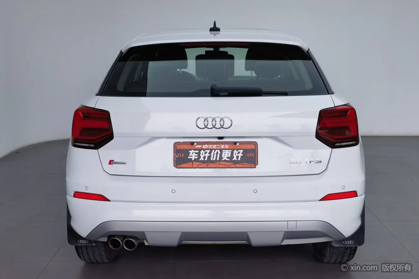 Audi Q2L