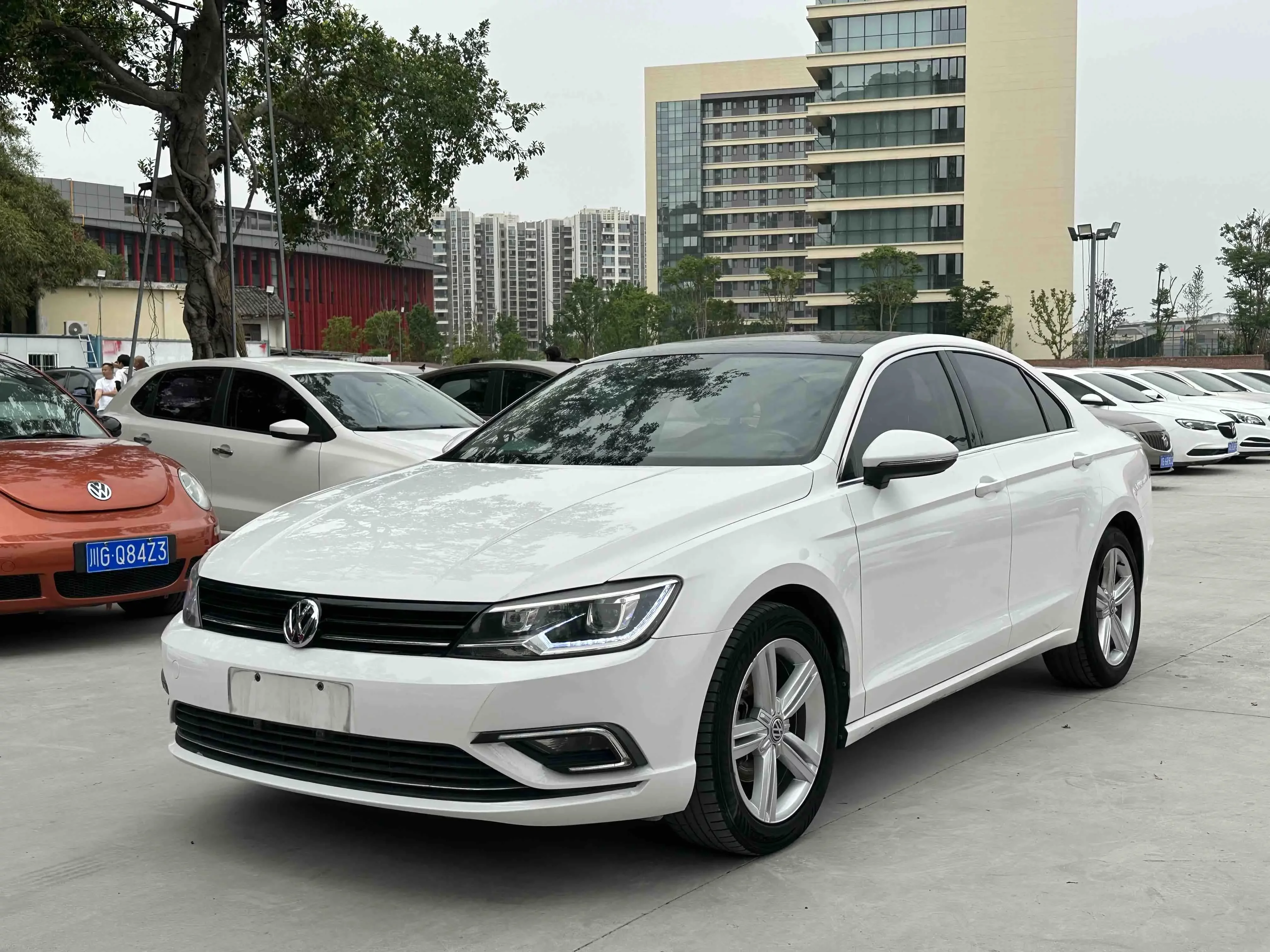 Volkswagen Lamando