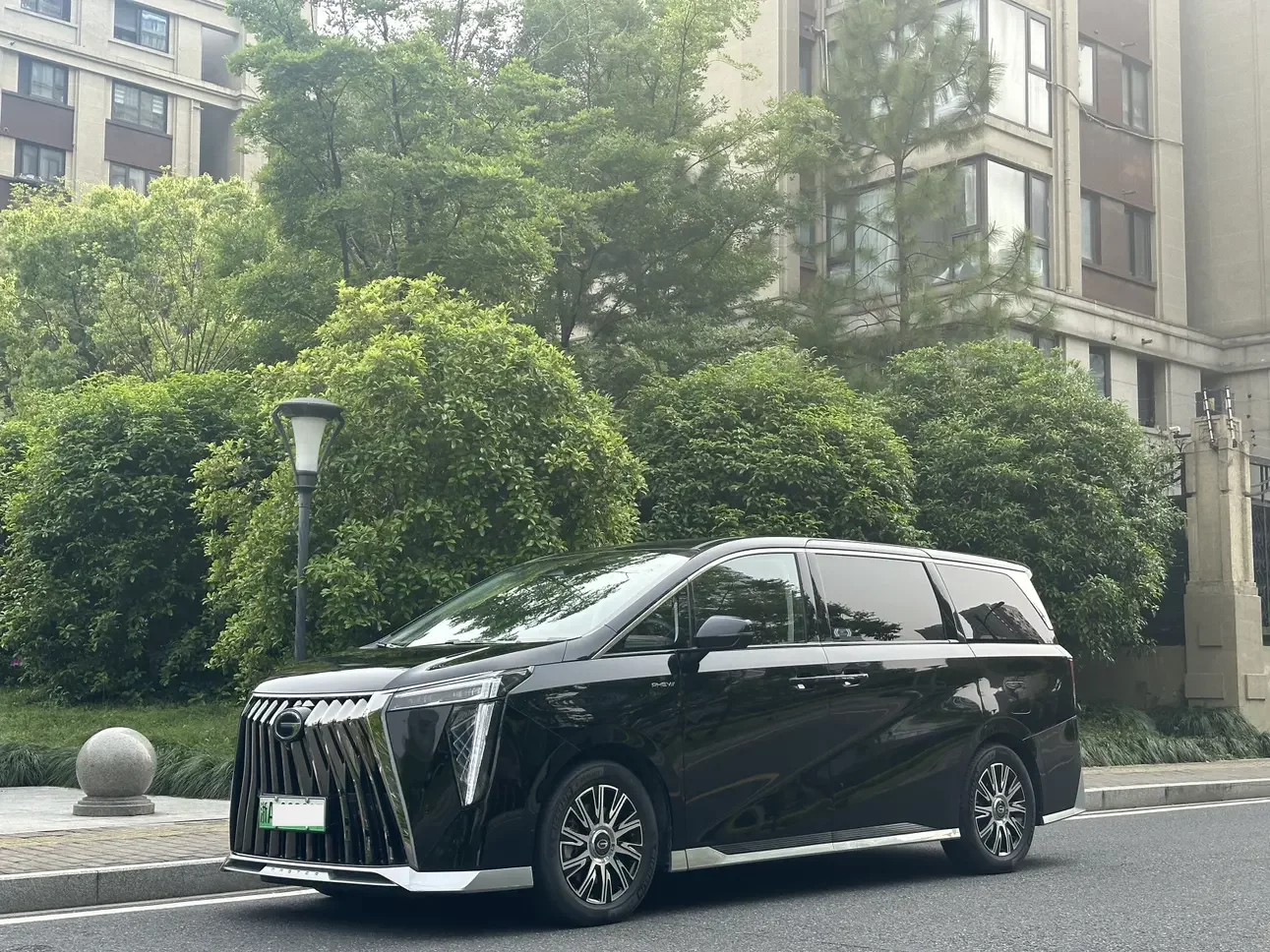 GAC Trumpchi E9 PHEV