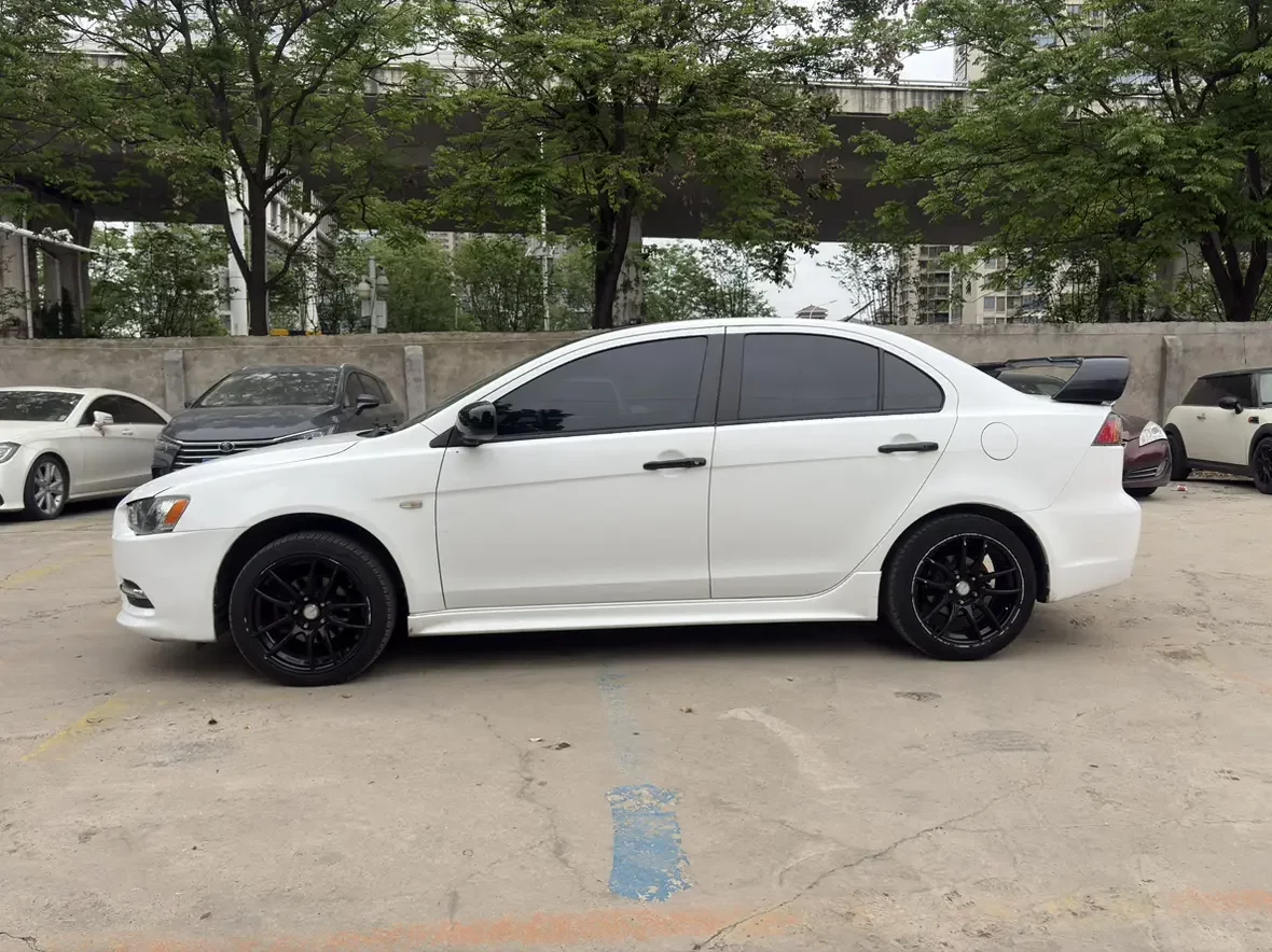 Mitsubishi Winged God