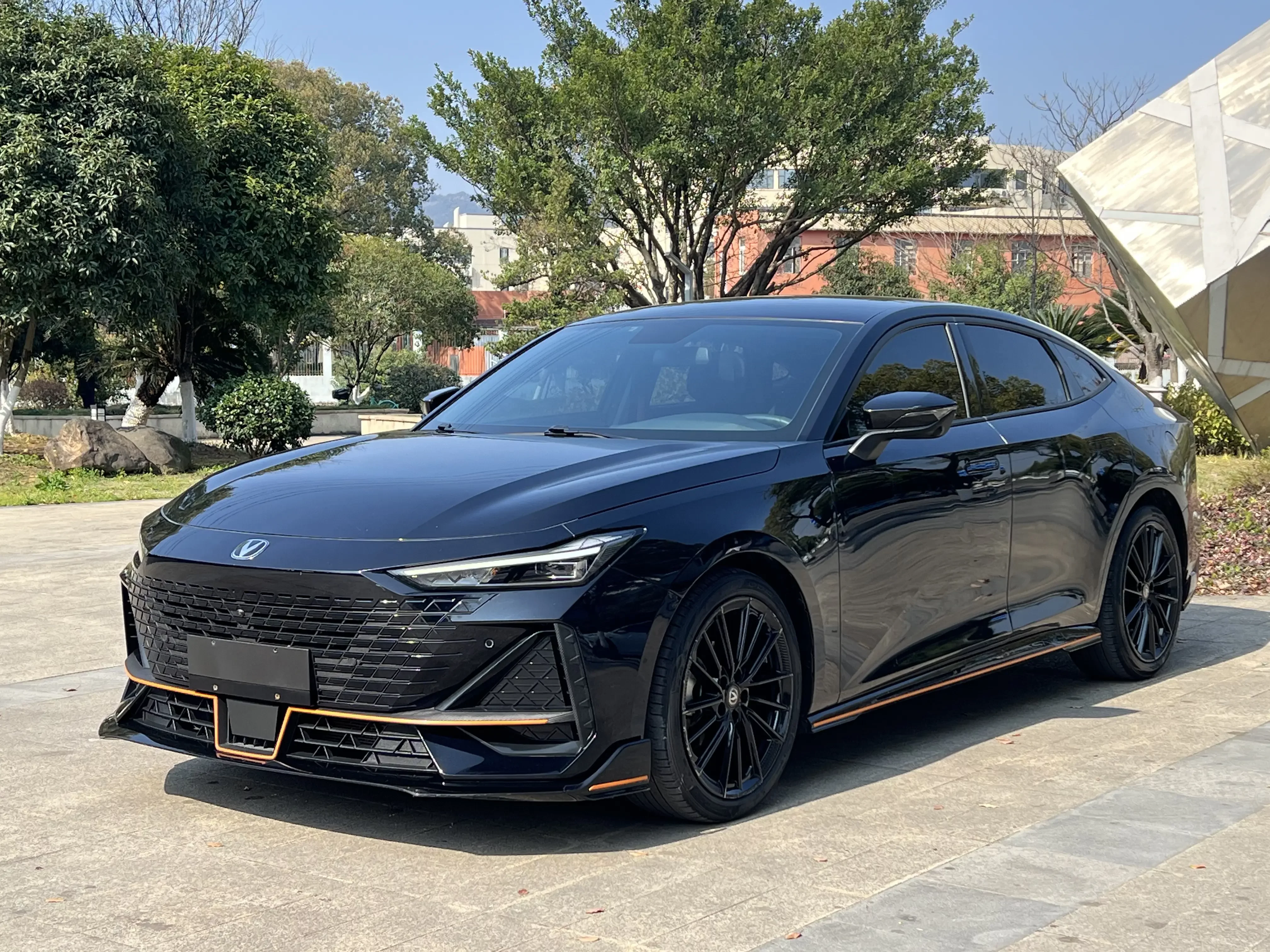 Changan UNI-V