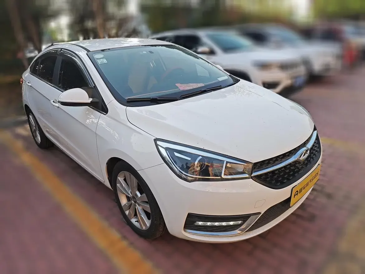 Chery Arrizo 5