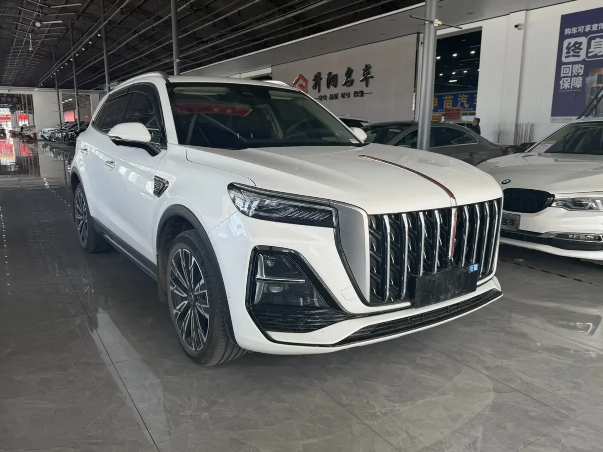 Hongqi HS5