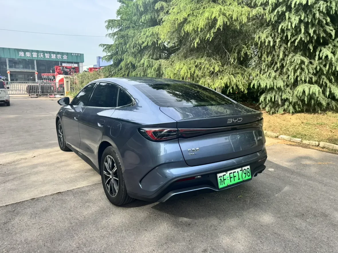 BYD Seal 06DM