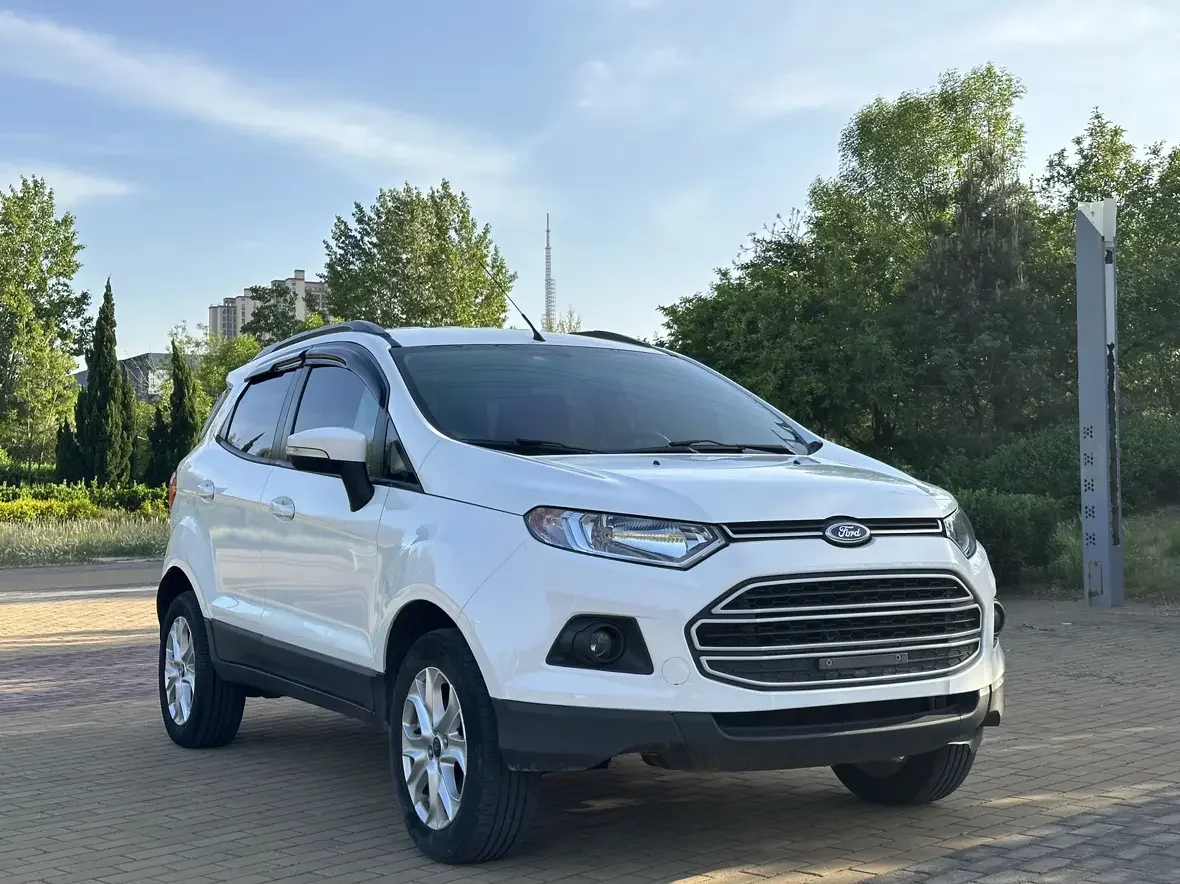 Ford Yibo