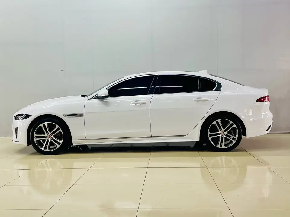 Jaguar XEL