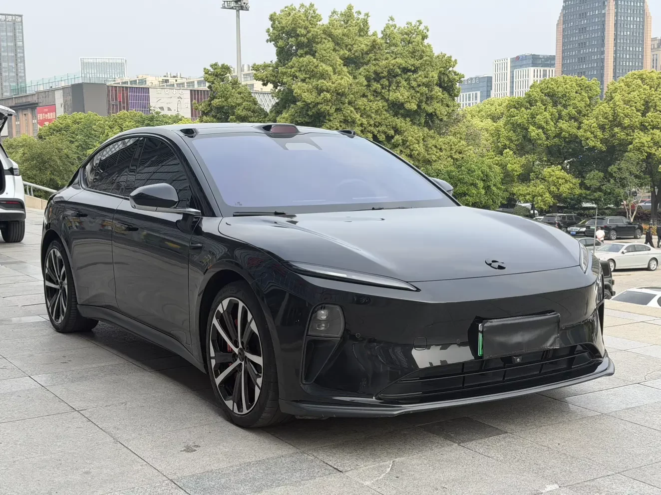 NIO ET5
