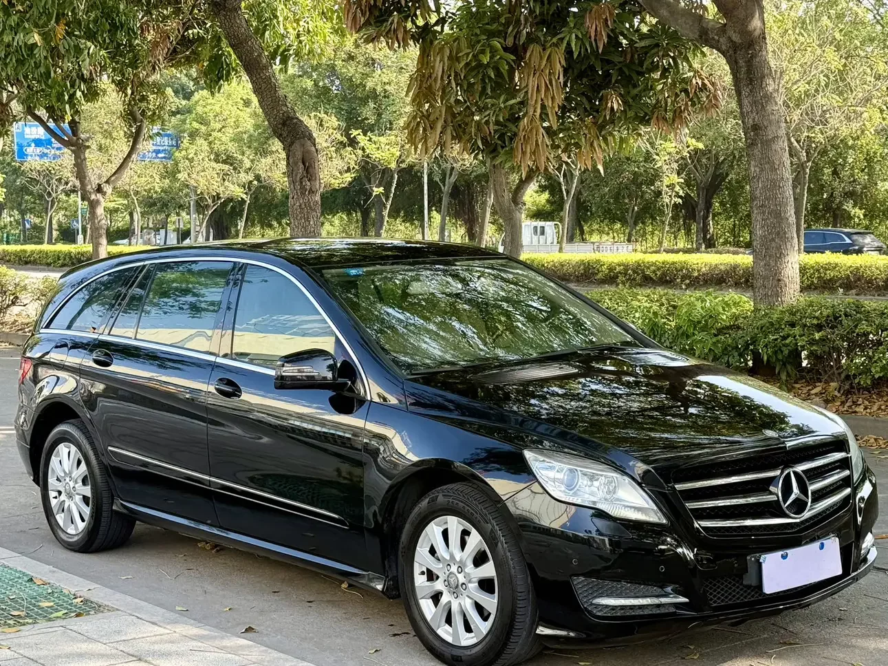 Mercedes-Benz R-Class