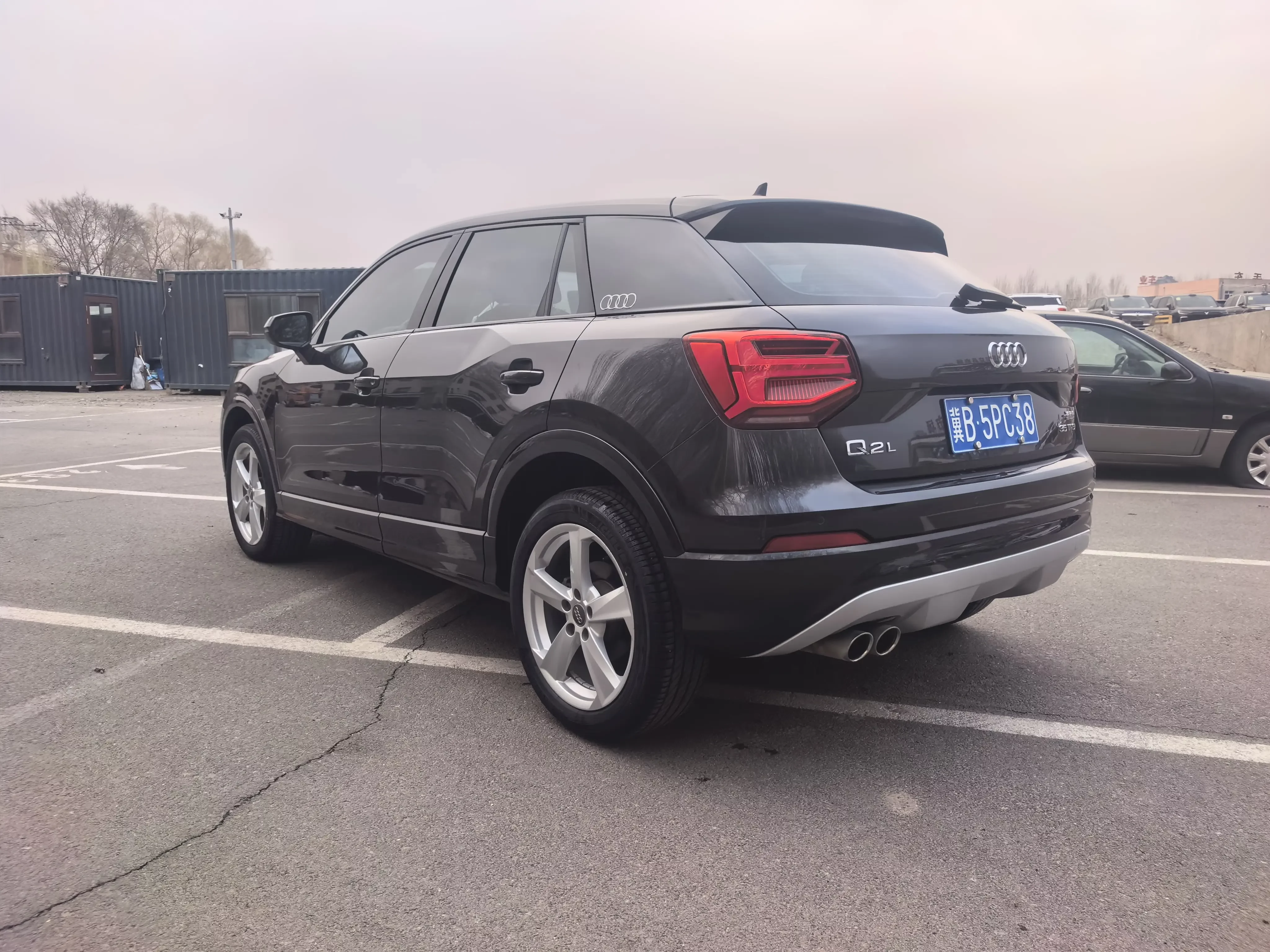 Audi Q2L