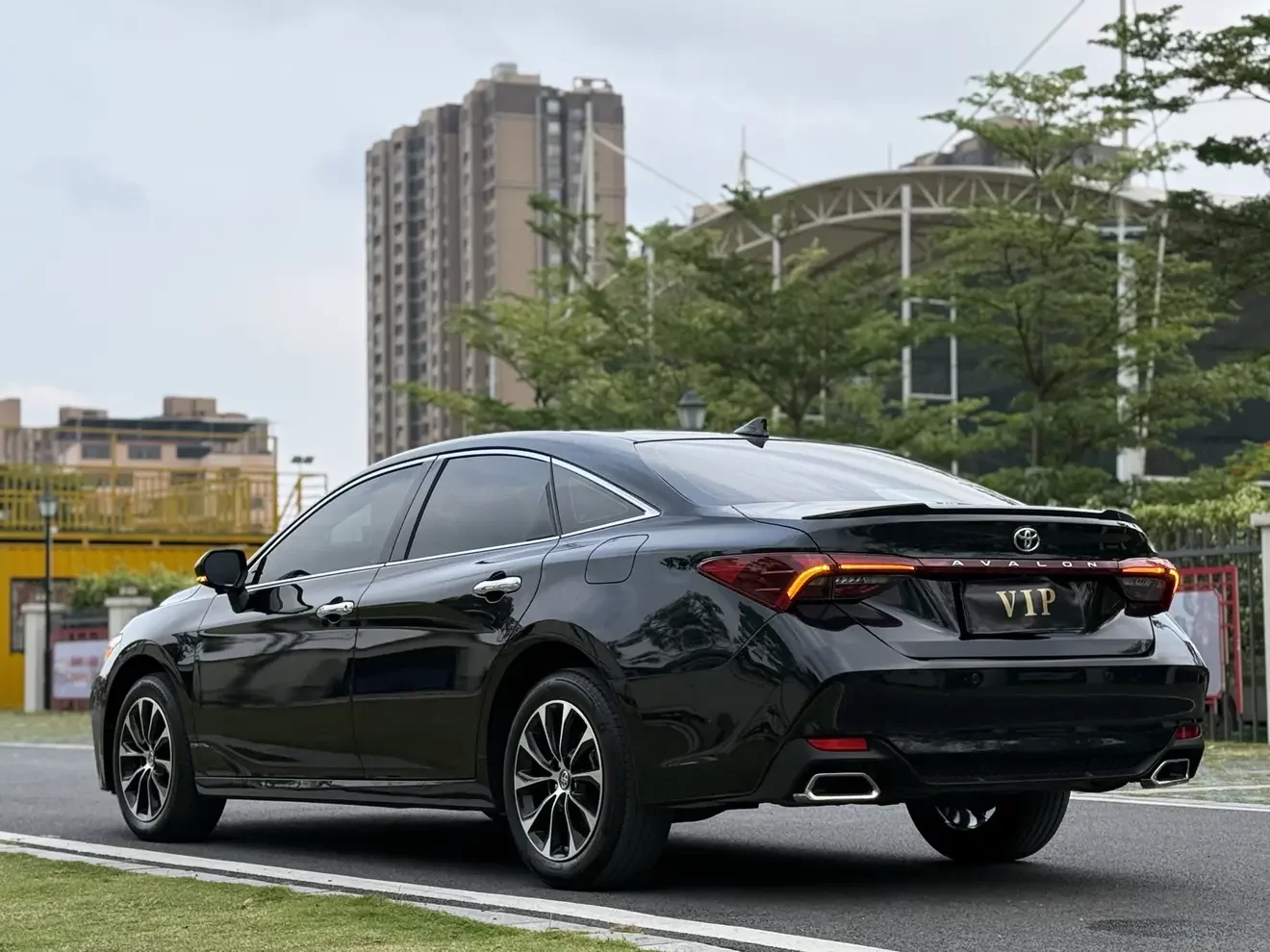 Toyota Avalon