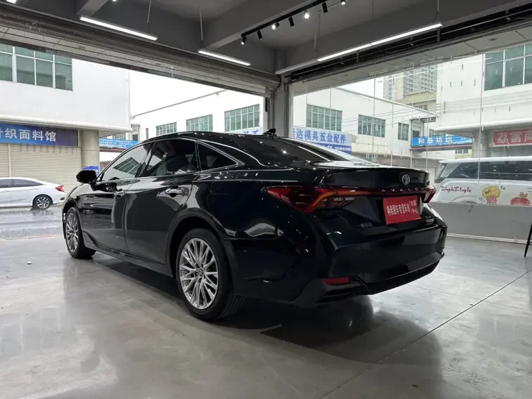Toyota Avalon