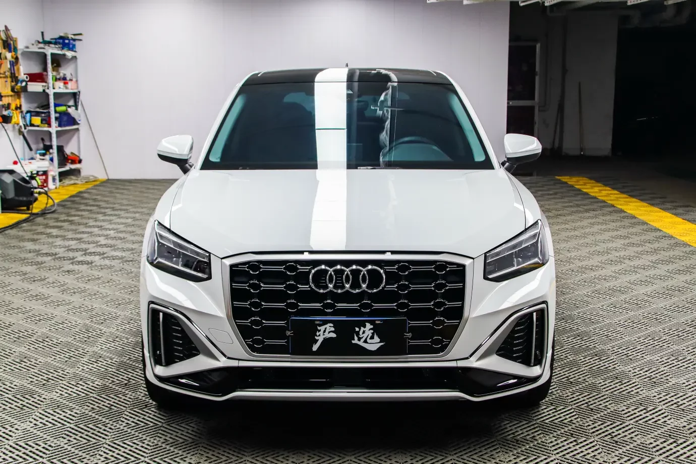 Audi Q2L