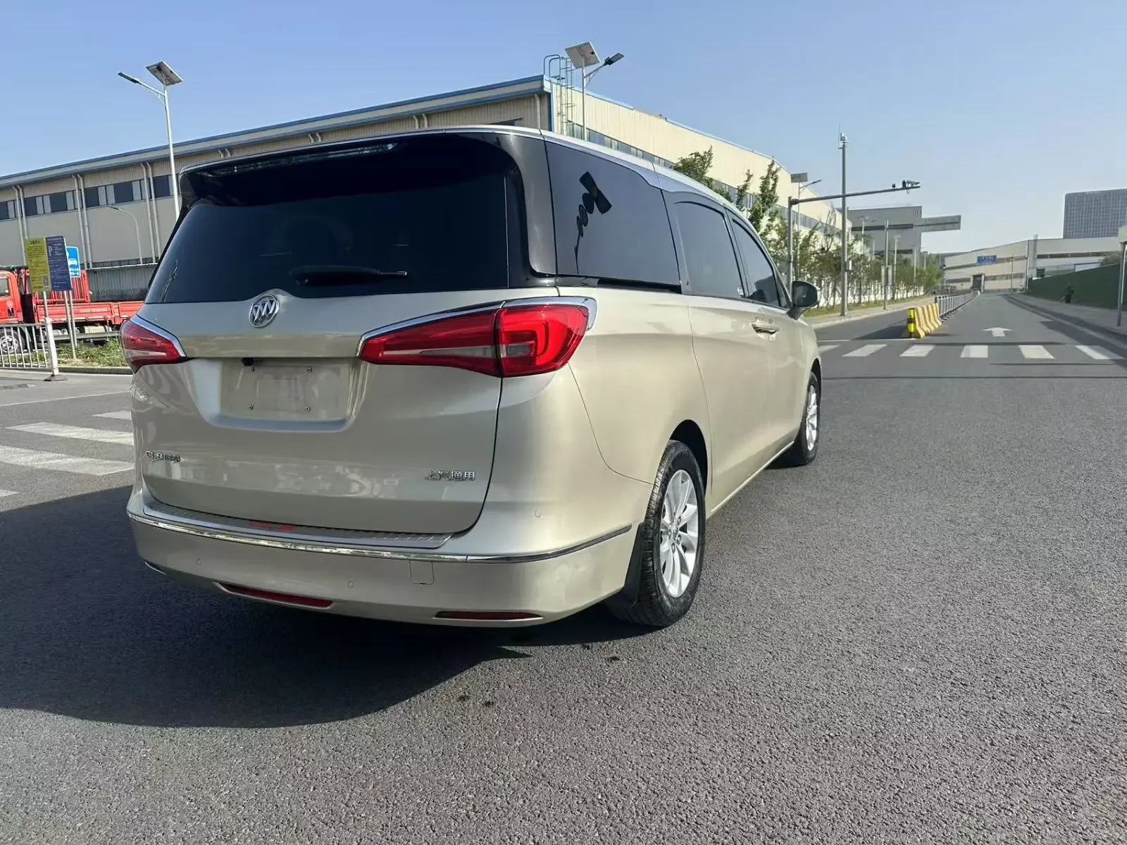 Buick GL8
