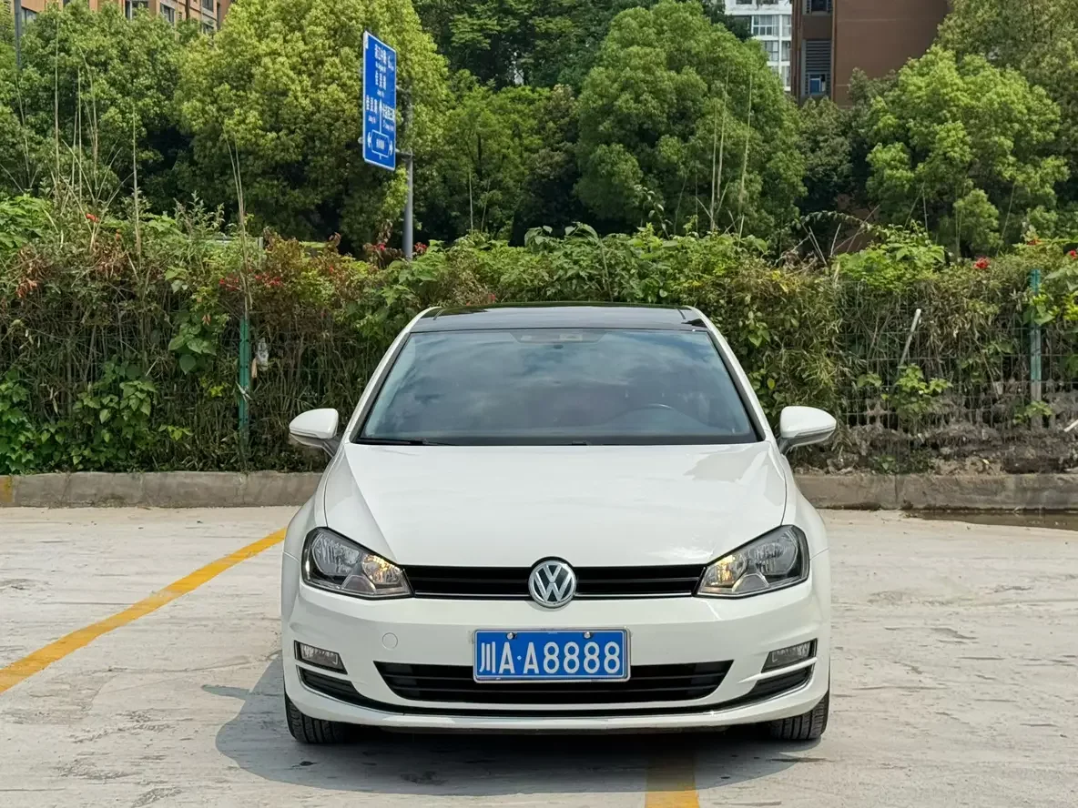 Volkswagen golf