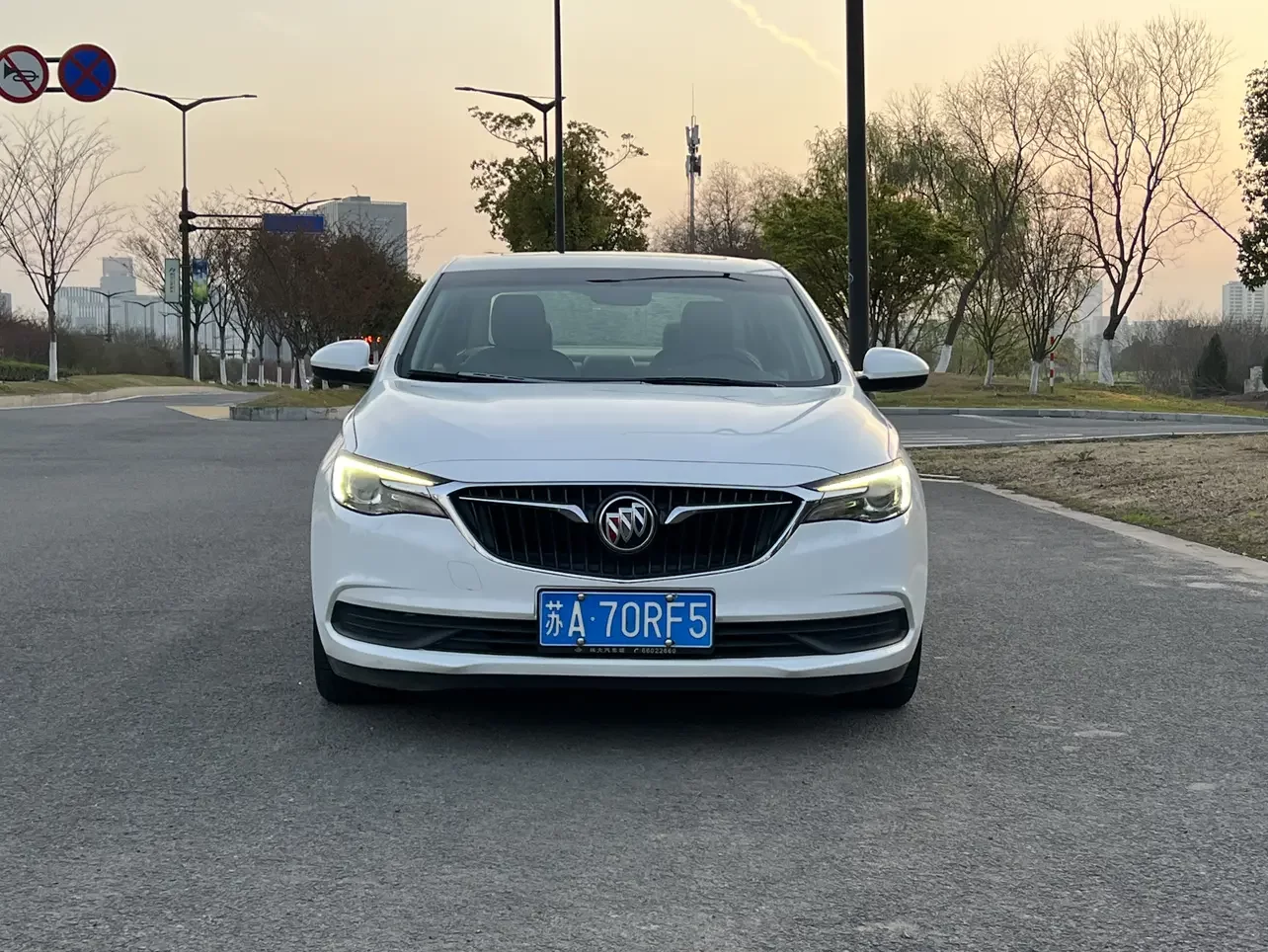 Buick Yinglang
