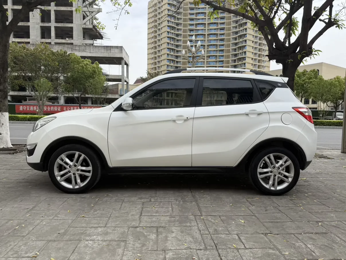 Changan CS35
