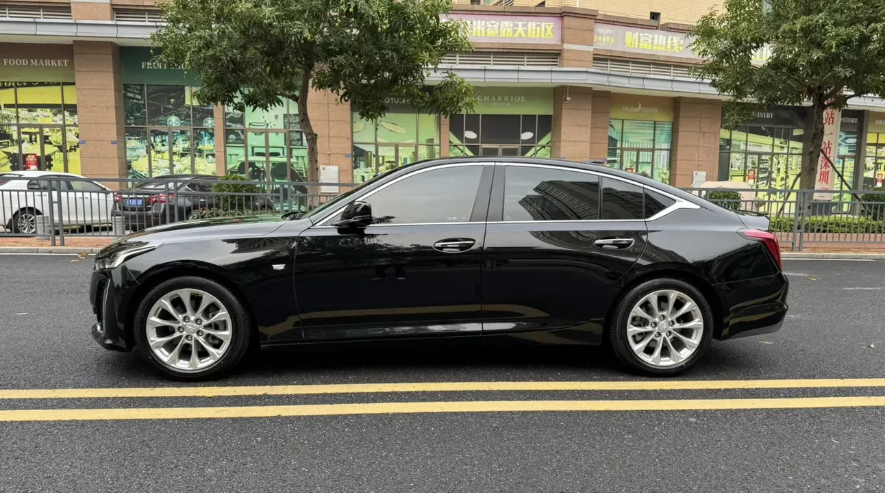 Cadillac CT5