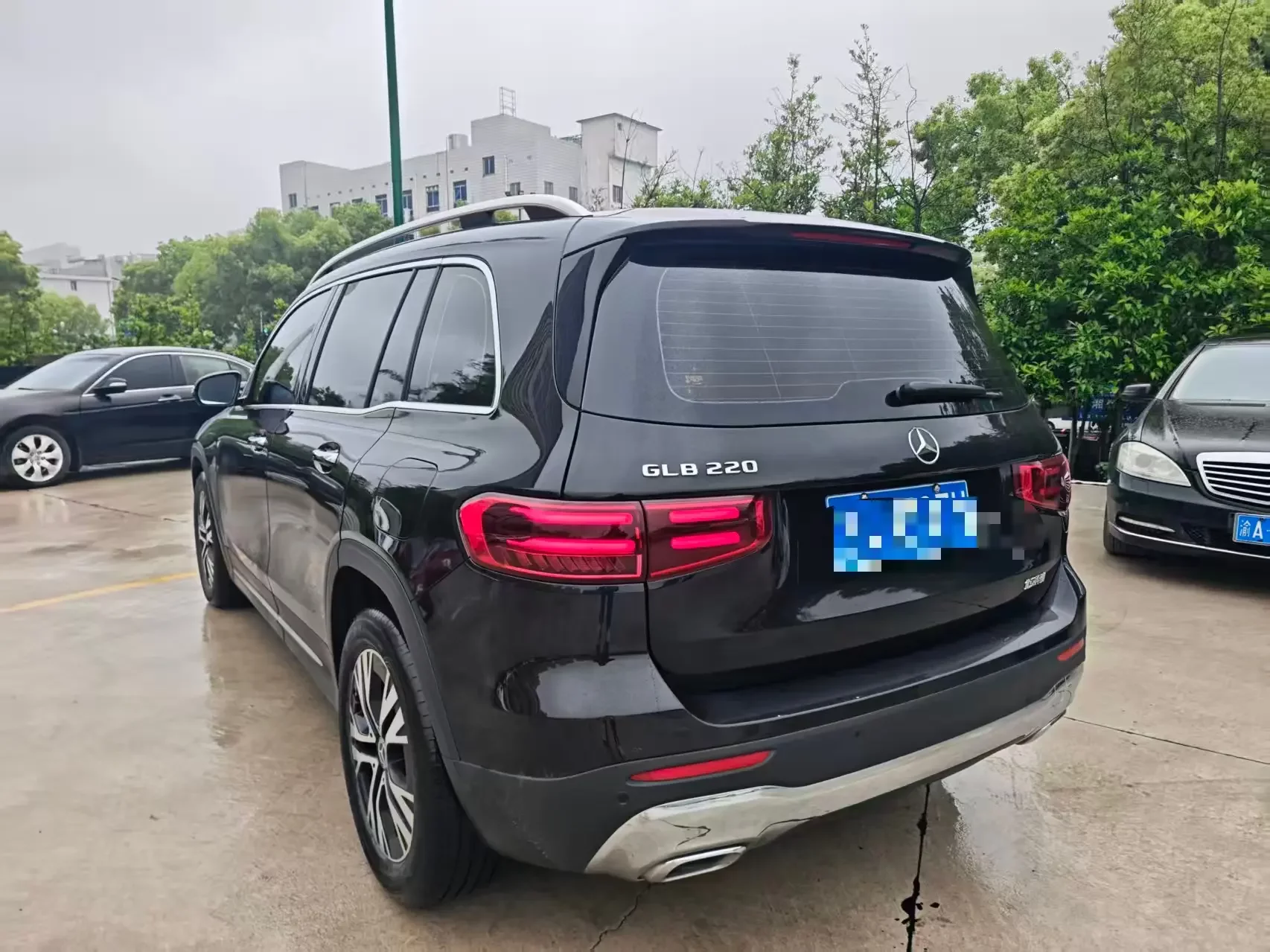 Mercedes-Benz GLB