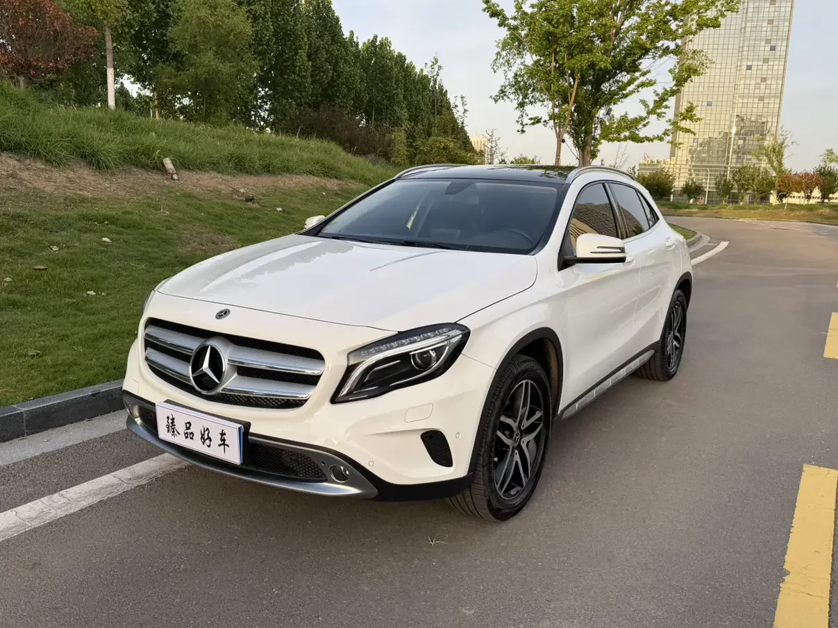 Mercedes-Benz GLA