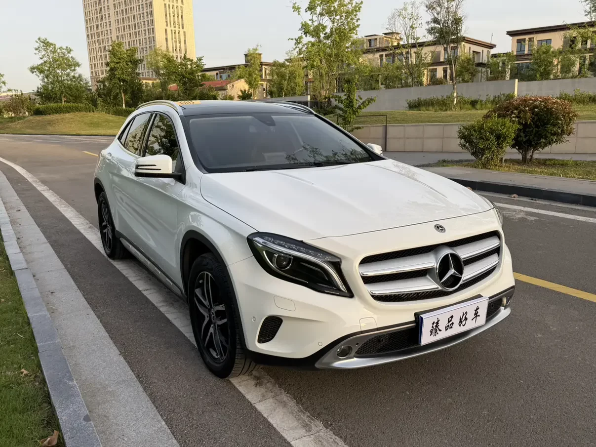 Mercedes-Benz GLA