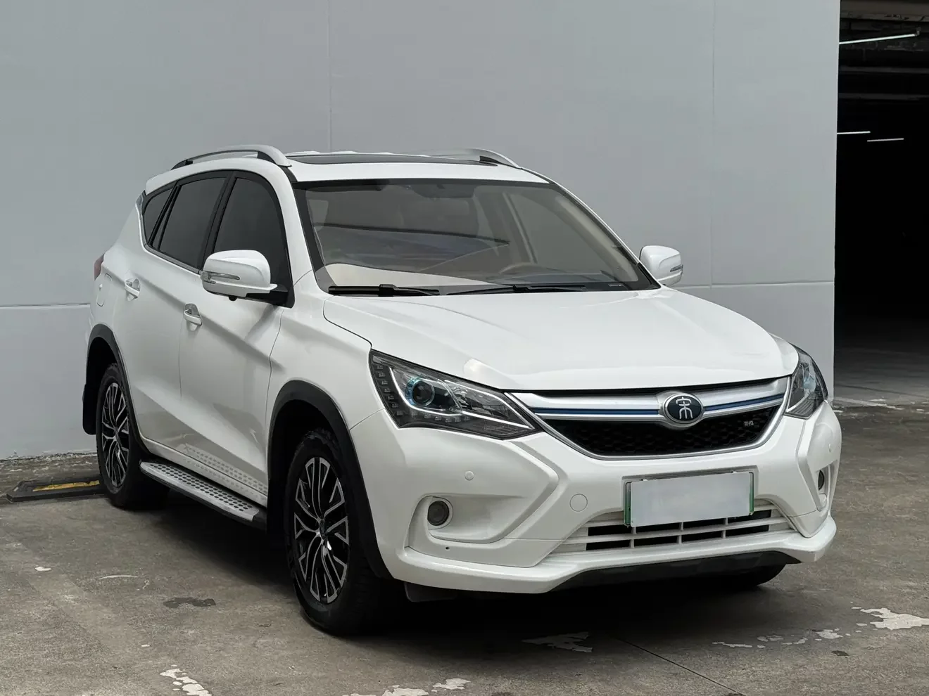 BYD Song DM