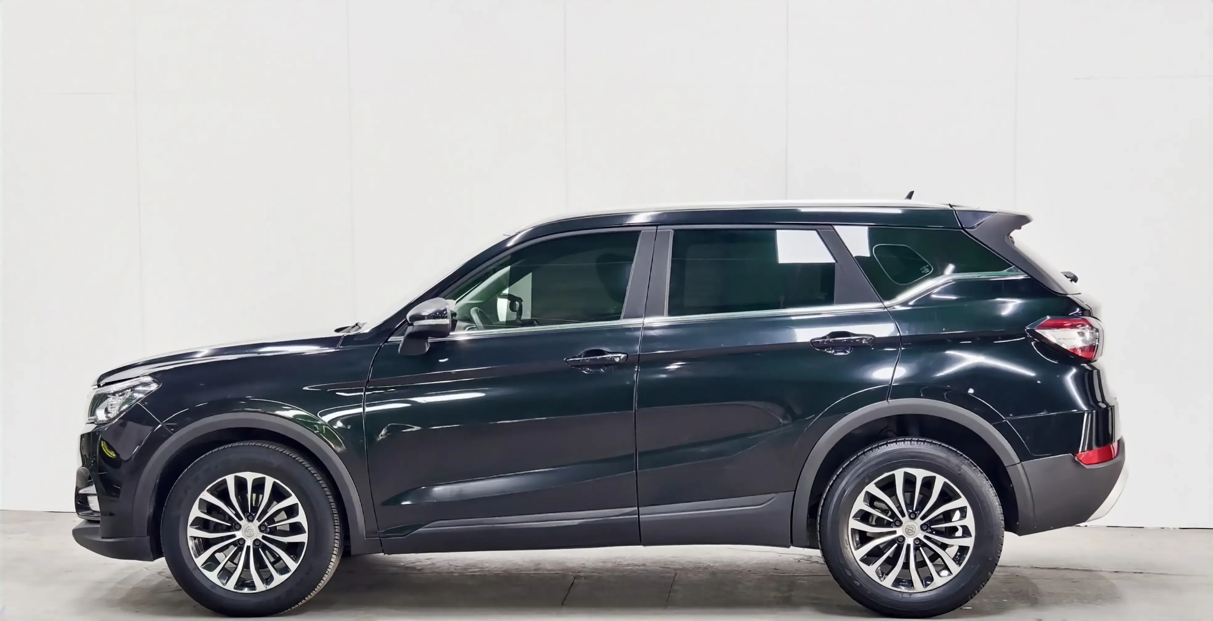 Brilliance Zhonghua V6