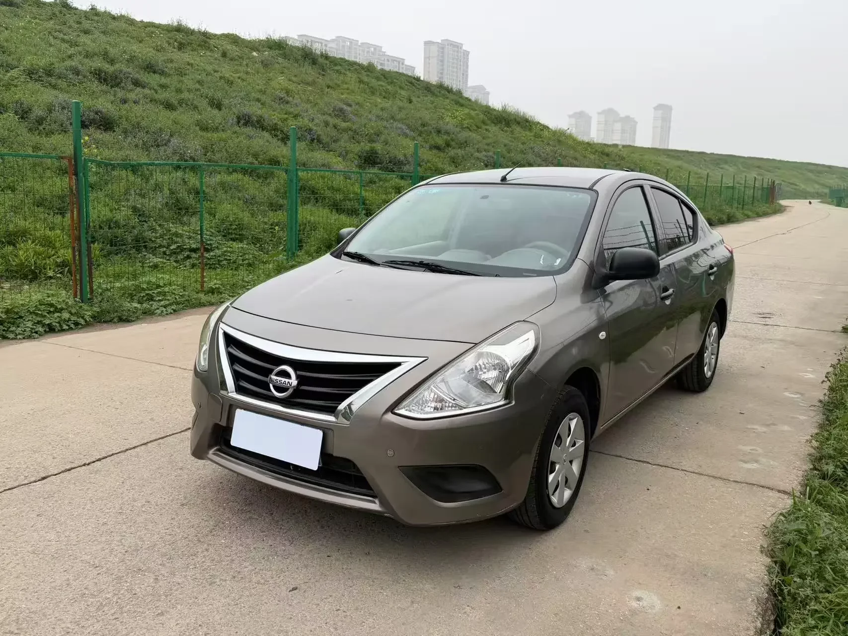 Nissan Sunlight
