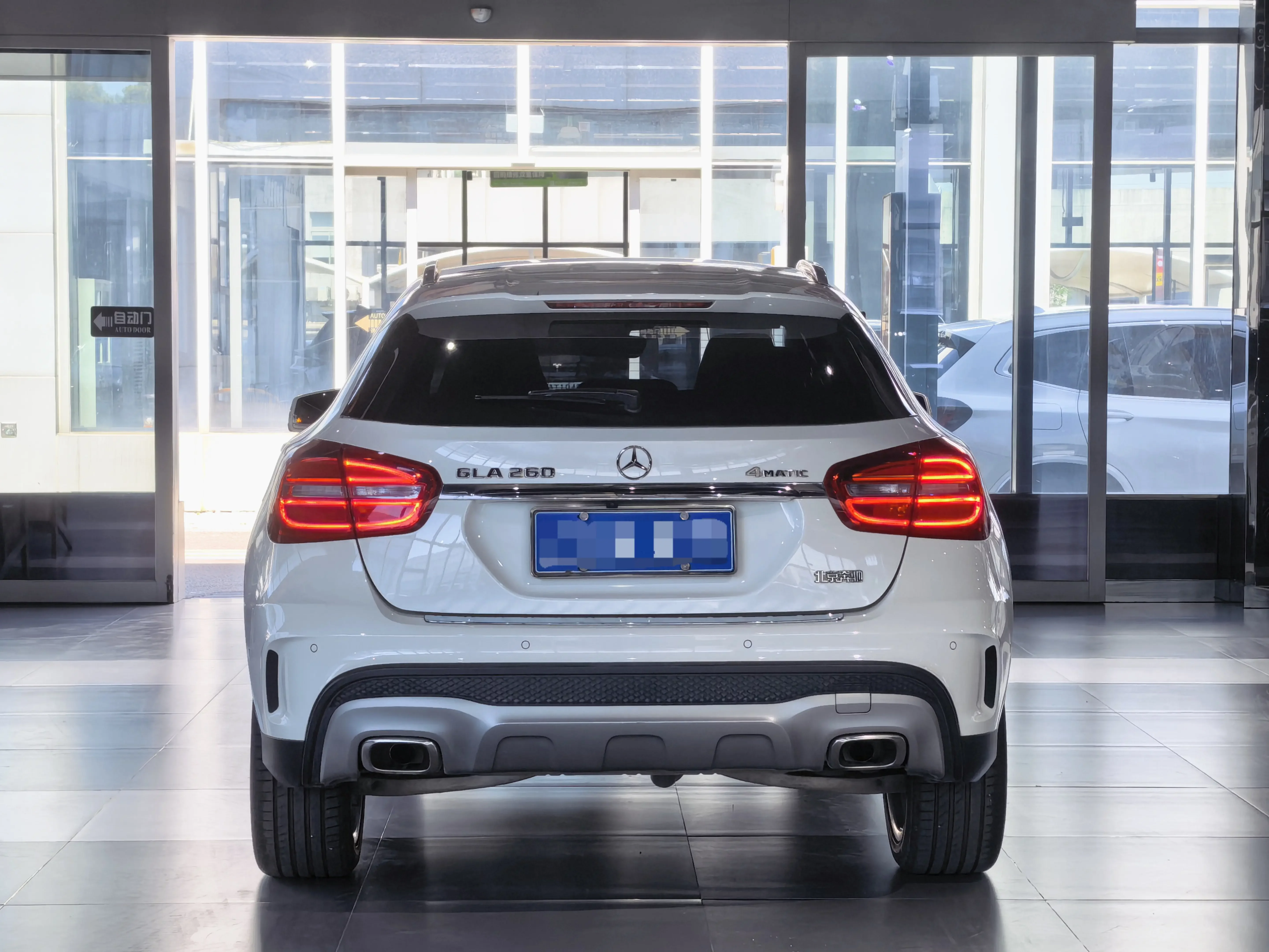 Mercedes-Benz GLA