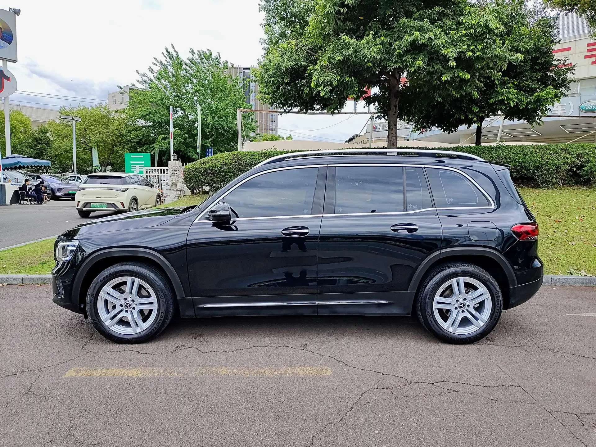 Mercedes-Benz GLB
