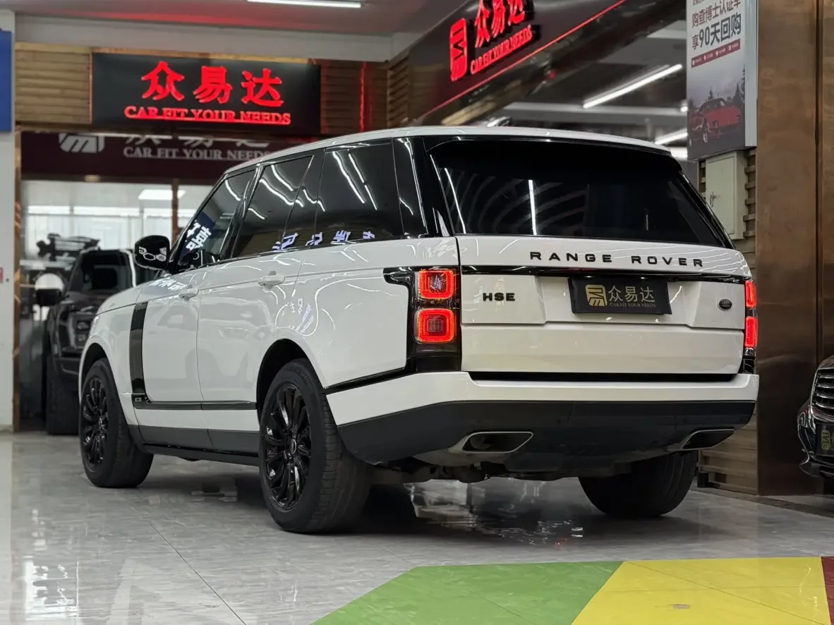 Land Rover range rover